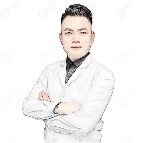 福清德恒口腔醫(yī)院王張輝醫(yī)生簡介