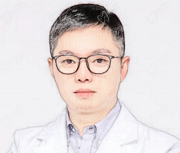 重慶劉巍做鼻子怎么樣？揭秘劉巍做鼻子風(fēng)格、鼻修復(fù)技術(shù)、手術(shù)價(jià)格及真實(shí)口碑案例